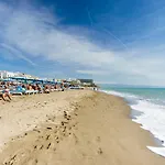 Costa Del Sol Hotel 3*