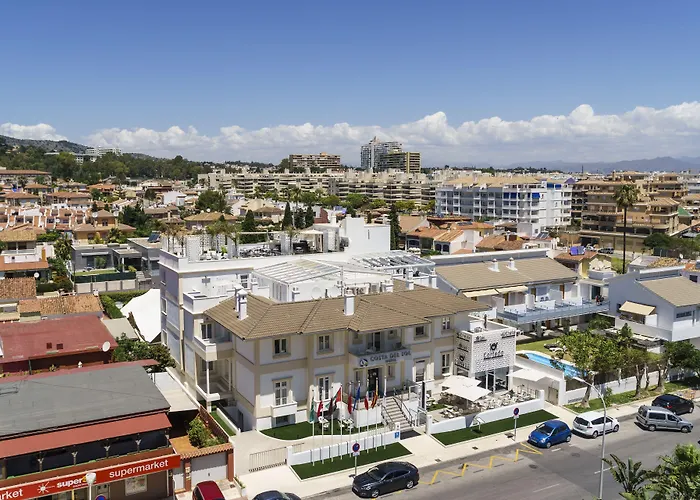 Отель Costa Del Sol 3*