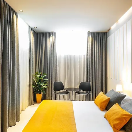 Costa Del Sol Hotel 3*