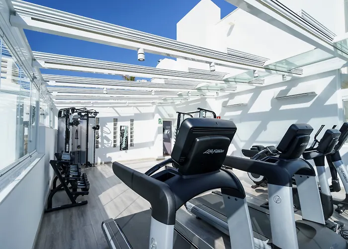 Отель Costa Del Sol Торремолинос