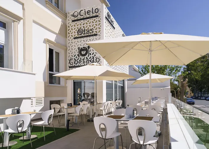 Costa Del Sol Отель